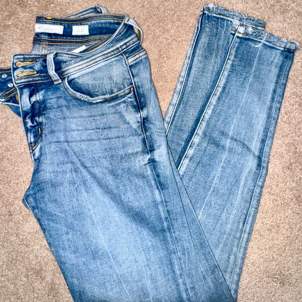 KanCan Signature Women’s Skinny Jeans